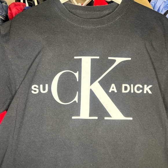 Parody Black Graphic Tee - Picture 2 of 4